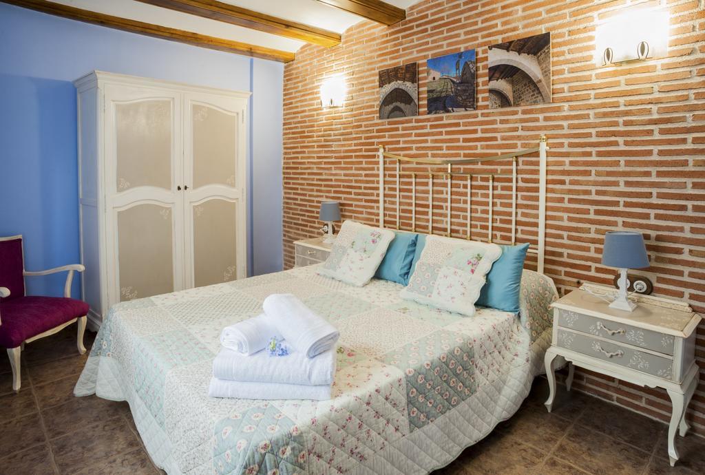 Apartamentos Rurales Millan La Mata de los Olmos Екстер'єр фото
